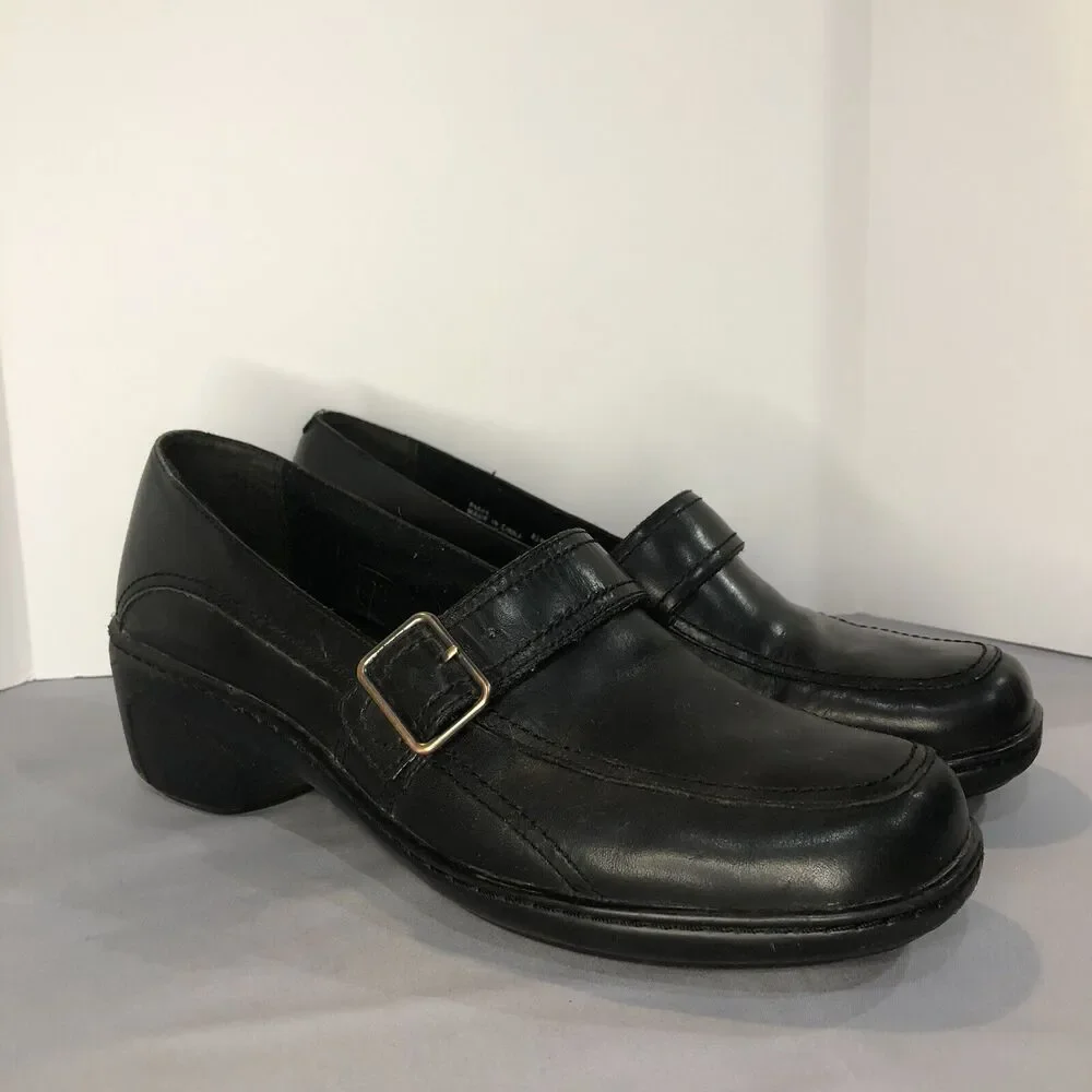 Women’s Clarks Slide On Black‎ Leather Buckle Wedge Comfort Shoes Size 8.5